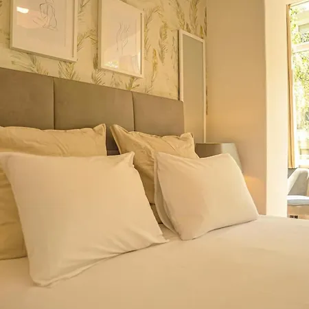 Pensionat Marques De Pombal - 8 Bedroom