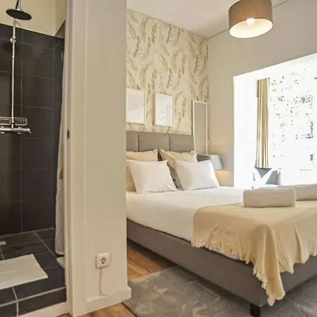 ゲストハウス Marques De Pombal - 8 Bedroom *