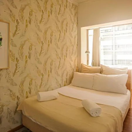 Marques De Pombal - 8 Bedroom *