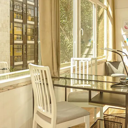Gasthof Marques De Pombal - 8 Bedroom Lissabon