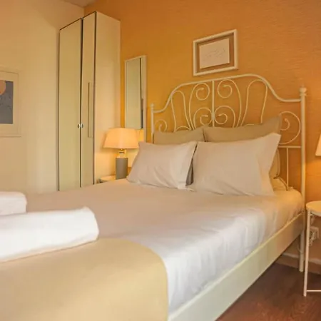 Marques De Pombal - 8 Bedroom Gasthof Lissabon