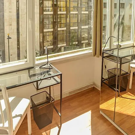 Marques De Pombal - 8 Bedroom ゲストハウス