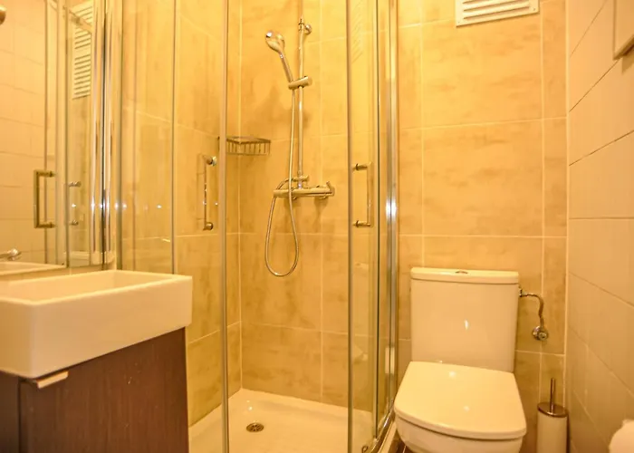 Gæstehus Marques De Pombal - 8 Bedroom