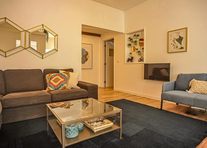 Marques De Pombal - 8 Bedroom Gæstehus *