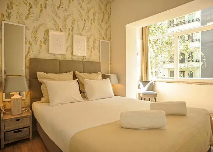 Marques De Pombal - 8 Bedroom Lisboa