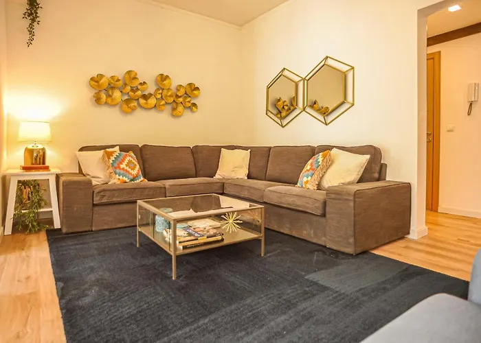 Marques De Pombal - 8 Bedroom Gæstehus Lisboa