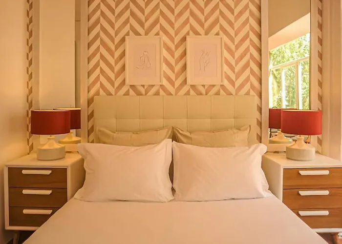 Gasthof Marques De Pombal - 8 Bedroom Lissabon