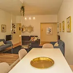 Marques De Pombal - 8 Bedroom Πανσιόν *