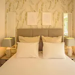 Πανσιόν Marques De Pombal - 8 Bedroom Lisboa