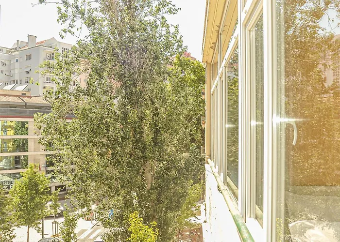 Maison d'hôtes Marquês De Pombal - 8 Bedroom Lisboa